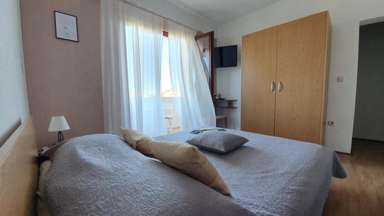 Apartments Sime Sukosan Ngoại thất bức ảnh
