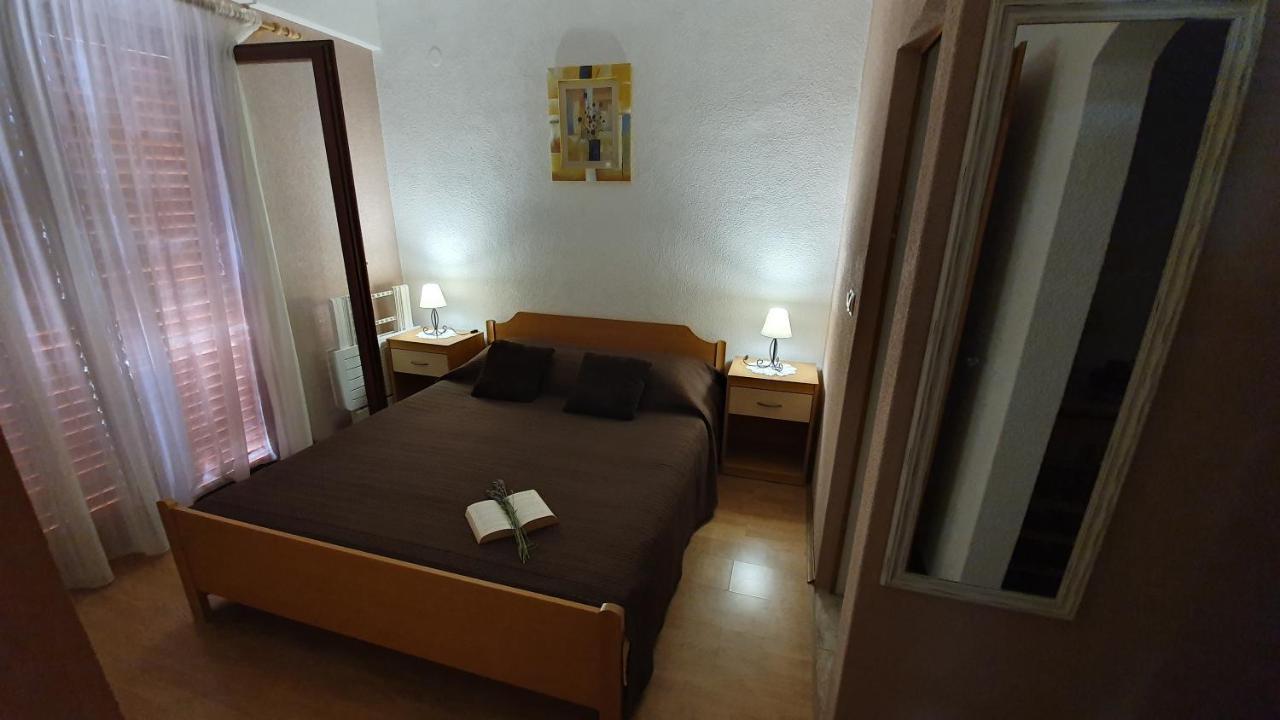 Apartments Sime Sukosan Ngoại thất bức ảnh