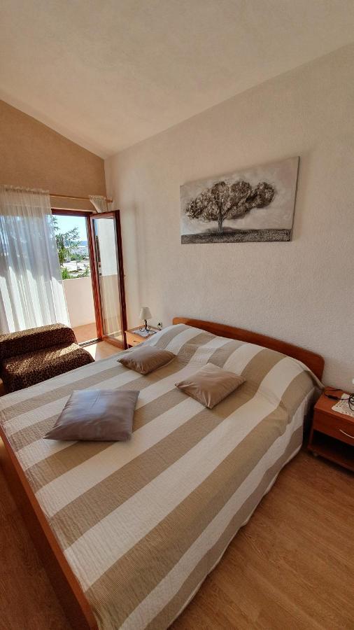 Apartments Sime Sukosan Ngoại thất bức ảnh